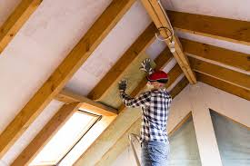 Best Spray Foam Insulation  in Flandreau, SD